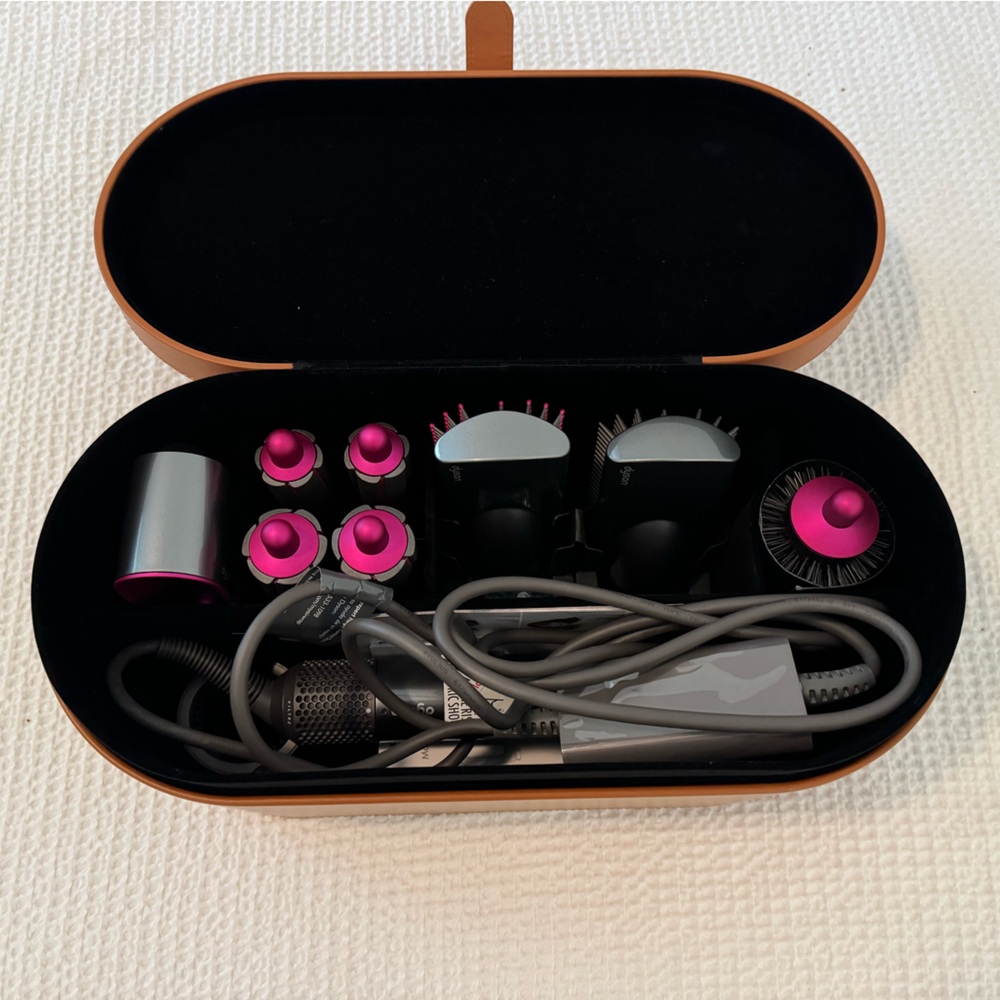 Dyson Airwrap™ Complete Brand New in Nickel/Fuchsia